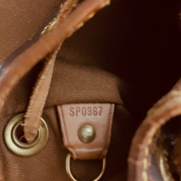 ❌SOLD❌❤️AUTH❤️Louis Vuitton Montsouris PM Backpack - Picture 9 of 12